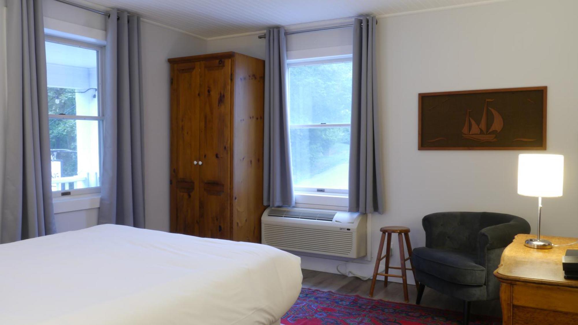 South Landing Inn Niagara-on-the-Lake Екстериор снимка