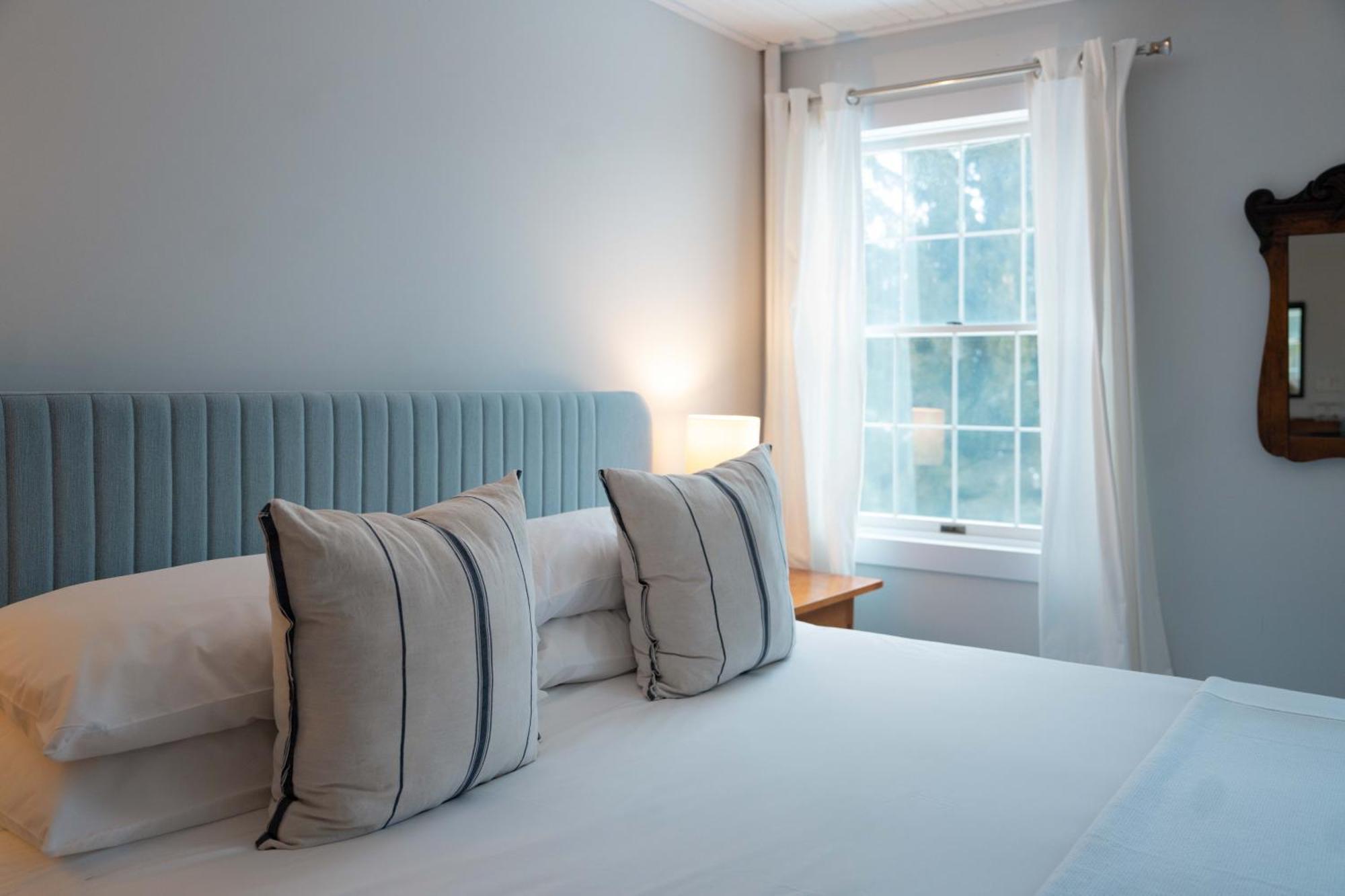South Landing Inn Niagara-on-the-Lake Екстериор снимка